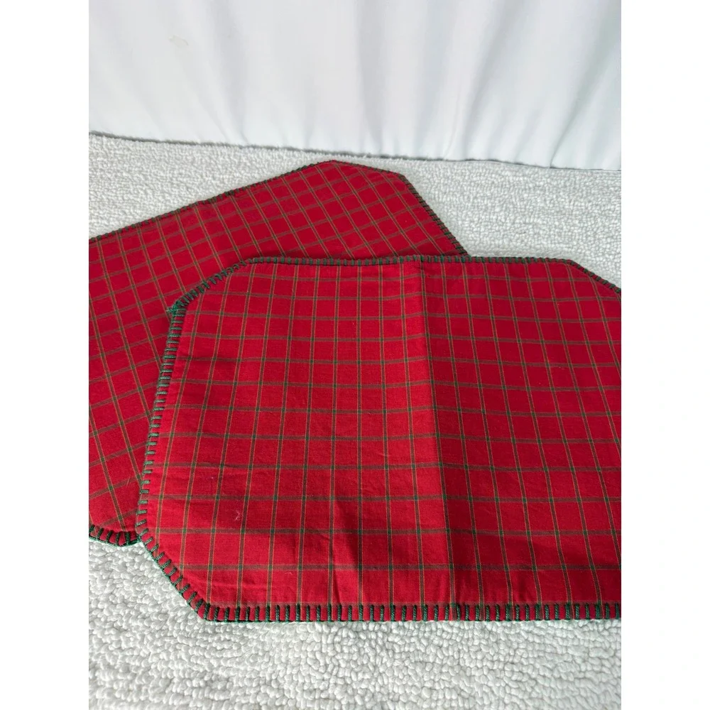 VTG Christmas‎ Linen Set, Table Cloth, Hand Towels, Placemats, Napkins 12 Piece